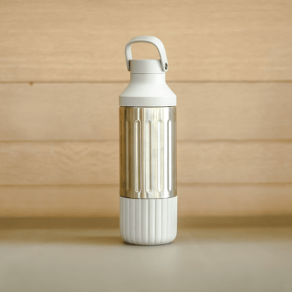 LuxePressKitchen Stainless Steel Hydration Bottle – 22 oz Insulated Water Bottle