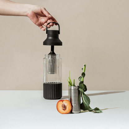 LuxePressKitchen Glass Hydration System – 750mL Infuser Water Bottle